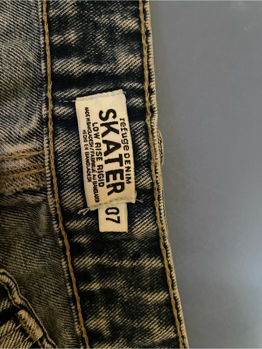 Urban Behavior Wide-Leg Blue Wash Jeans - Picture 3 of 3
